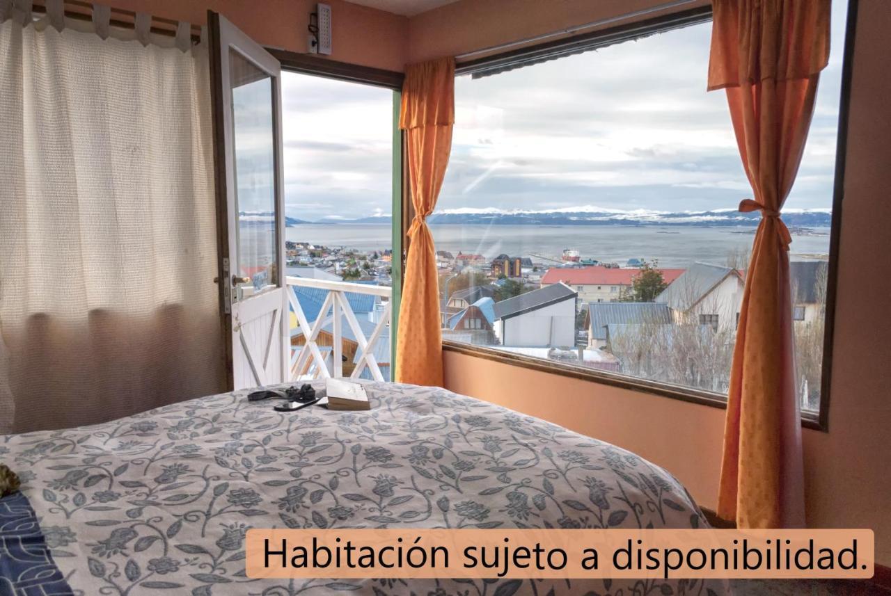 Hostel Los Cormoranes Ushuaia Esterno foto